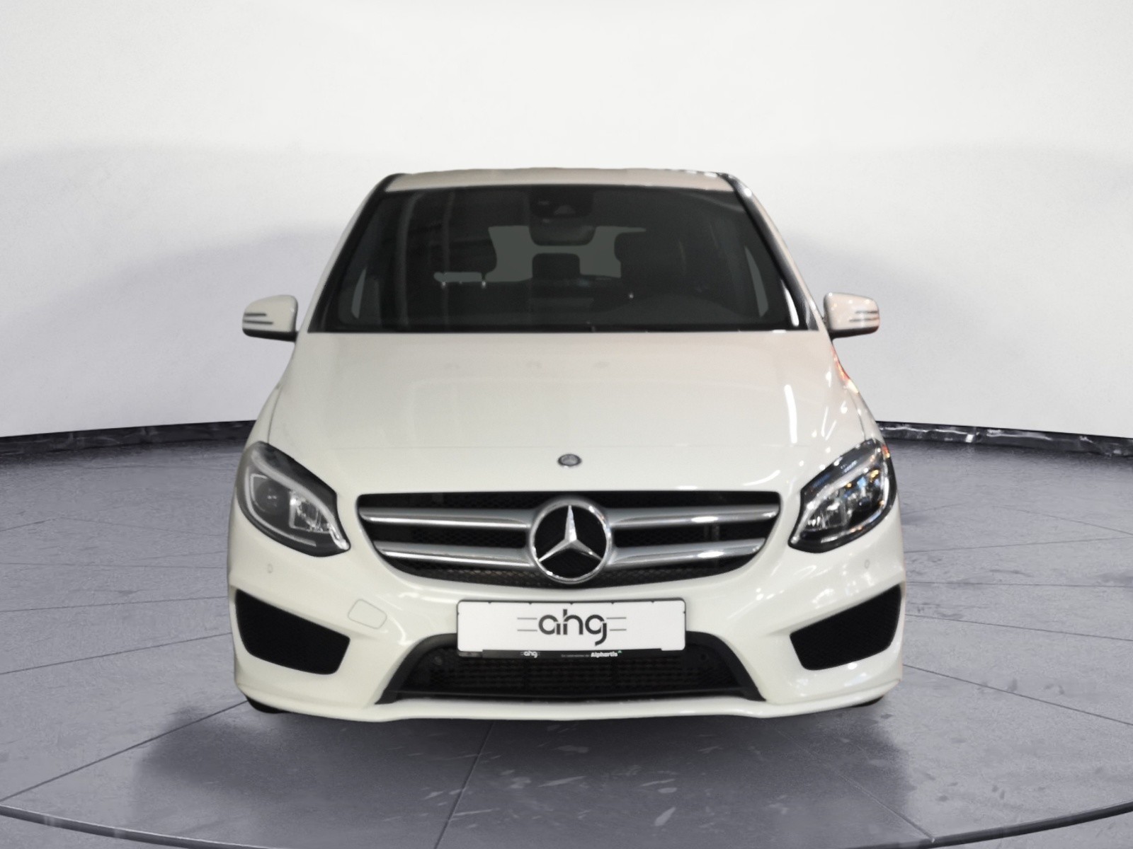 Mercedes-Benz - B 220
