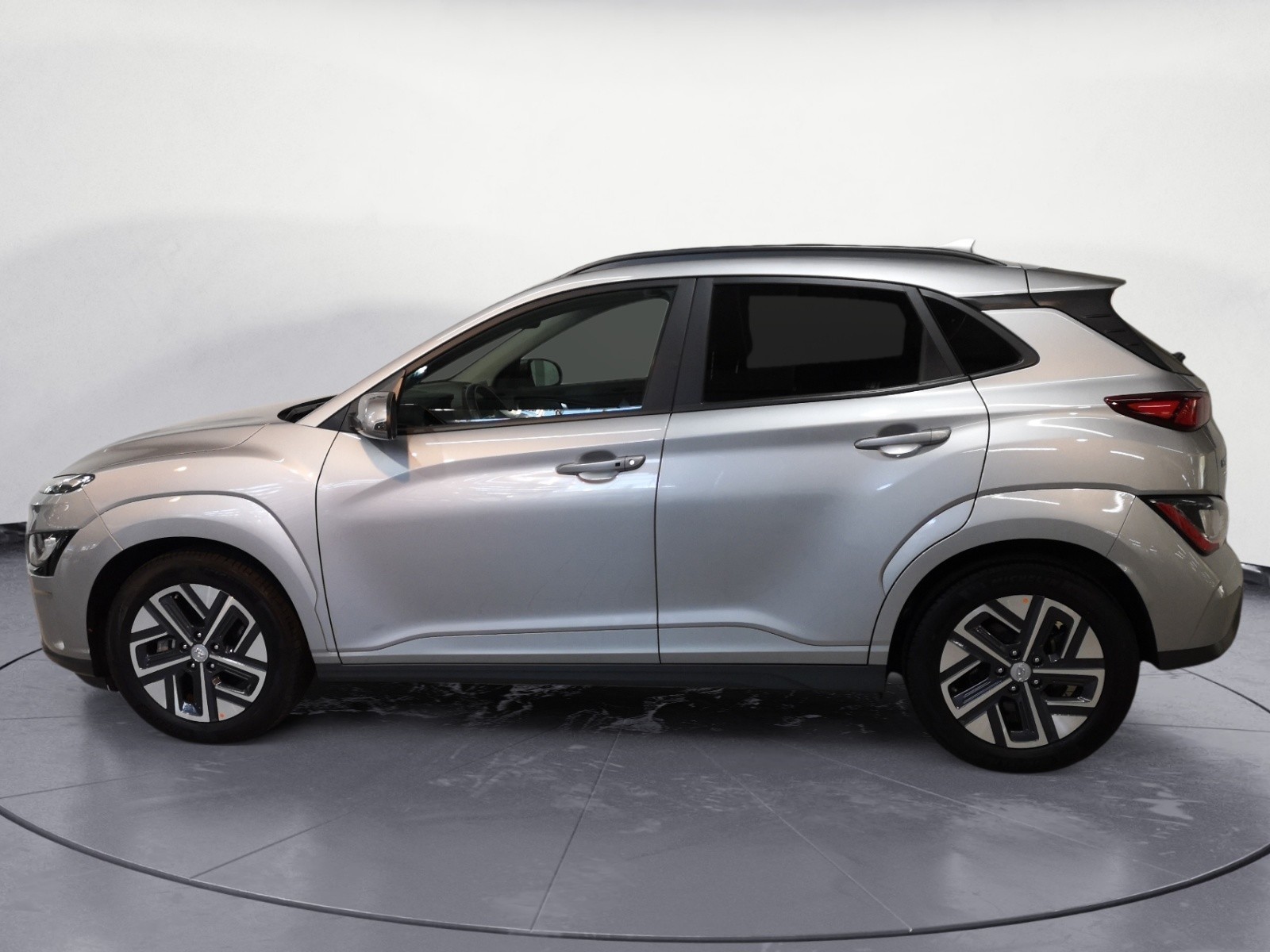 Hyundai - Kona EV