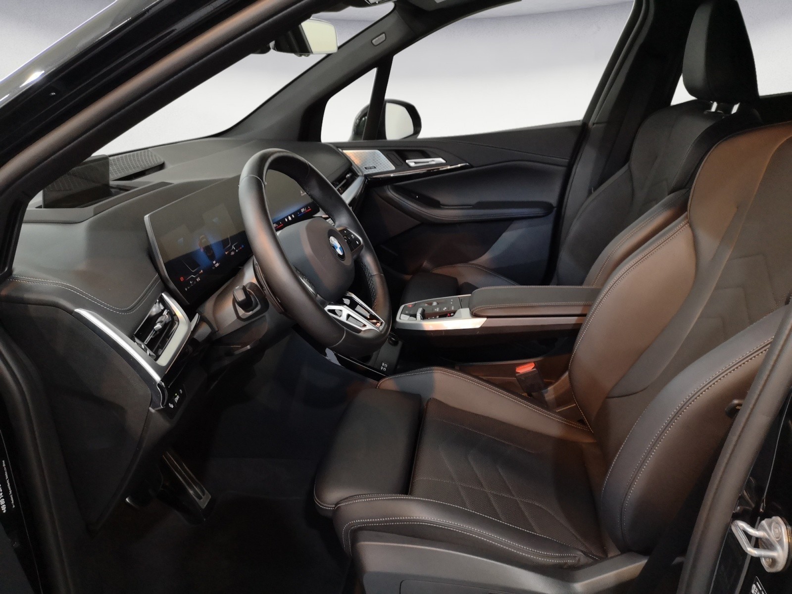 BMW - 220i Active Tourer Steptronic DCT