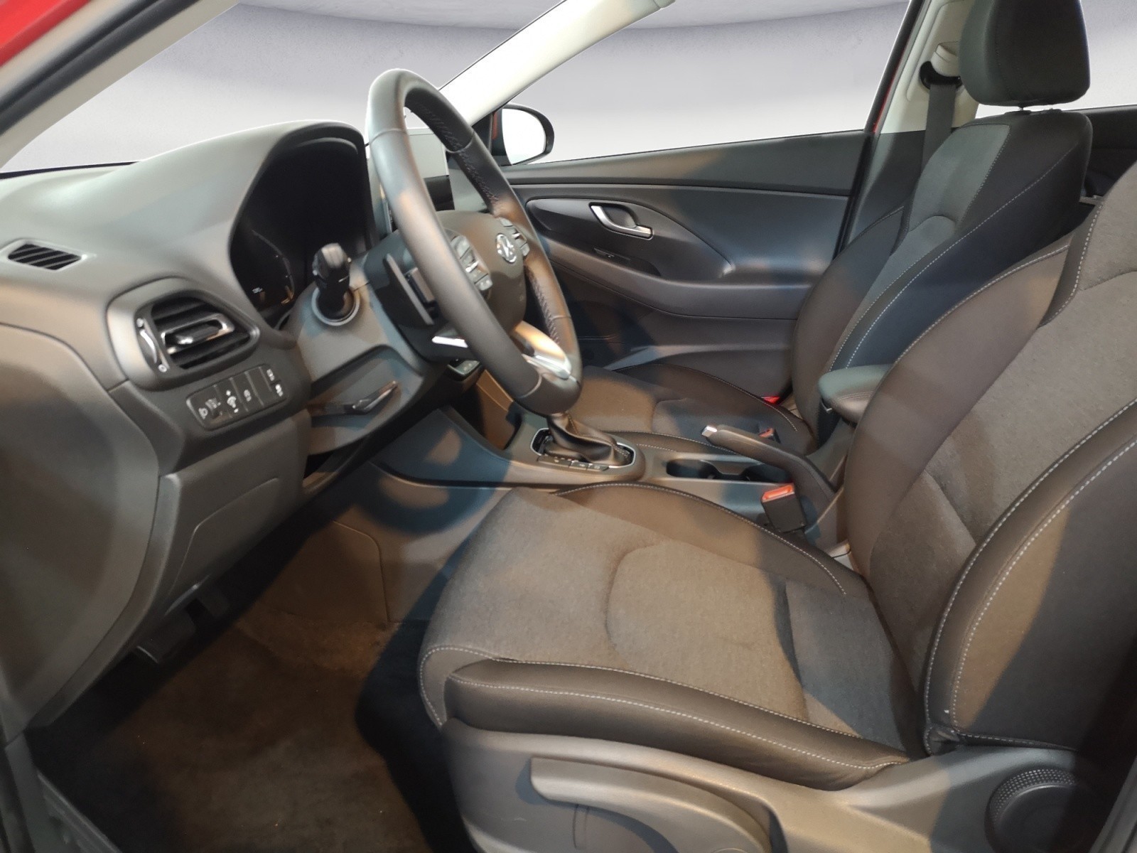 Hyundai - i30 1.5 T-GDI Trend
