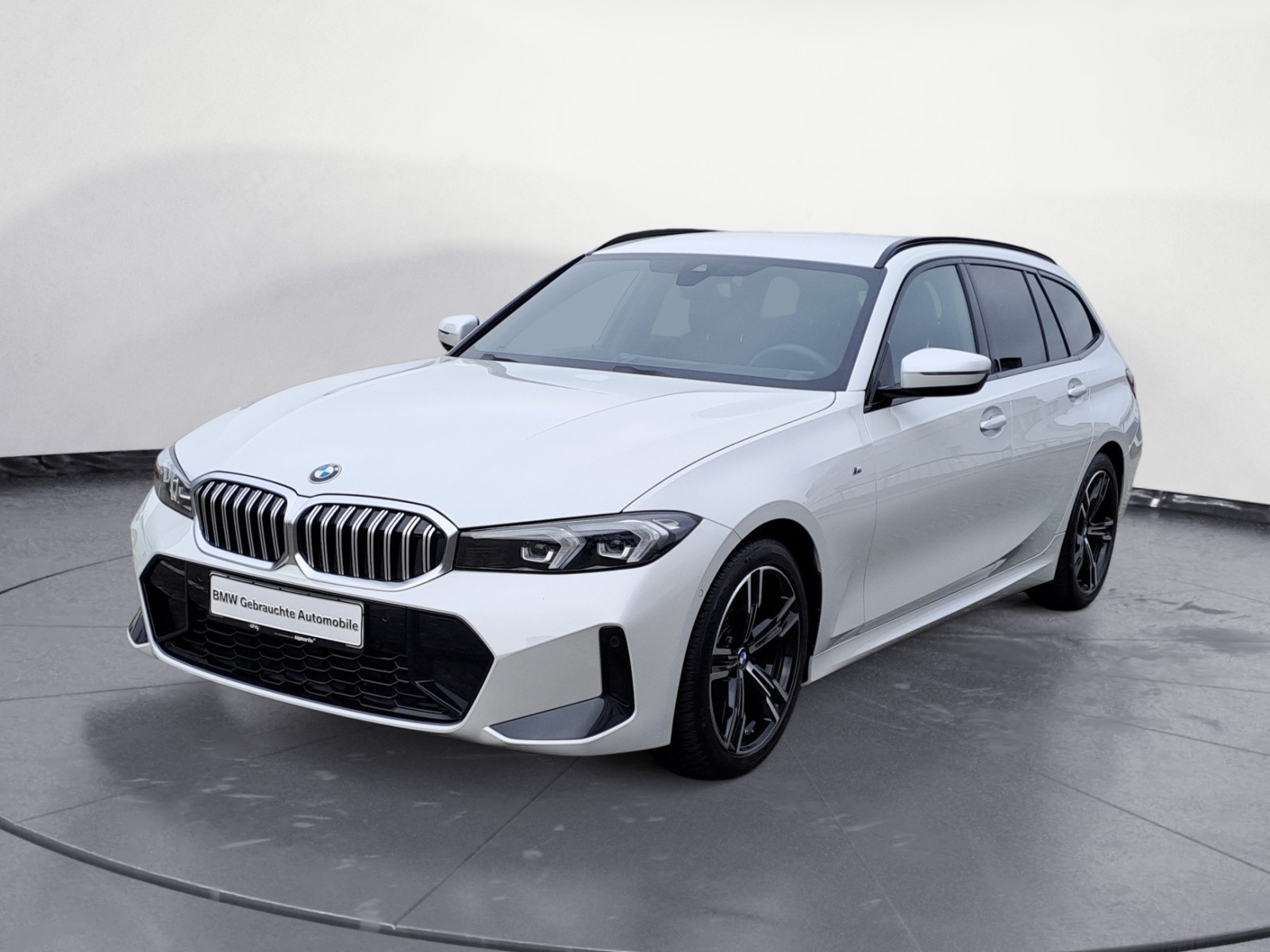 BMW - 320i Touring