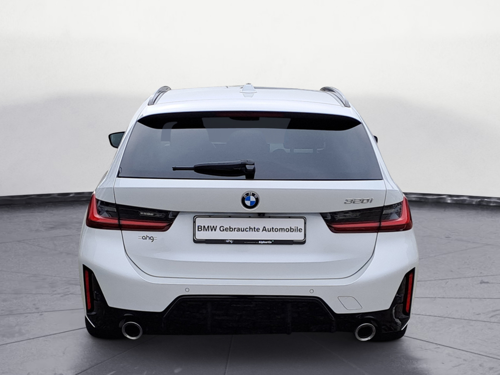 BMW - 320i Touring