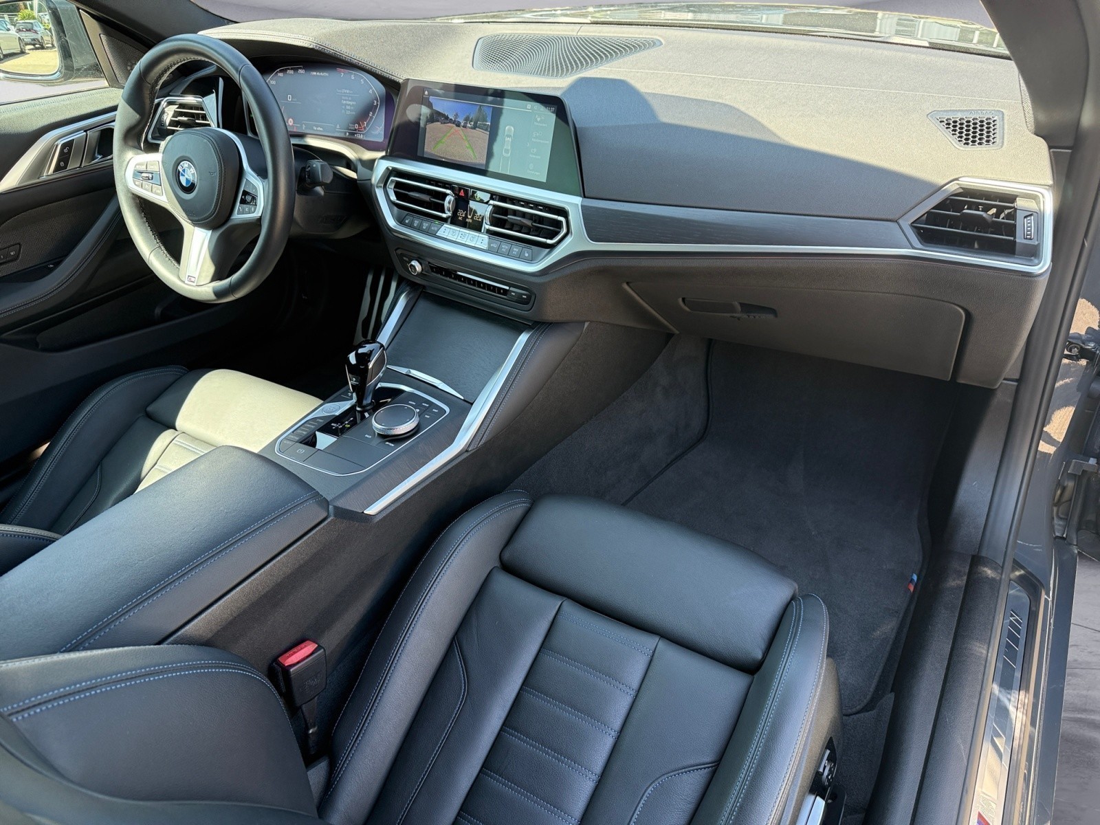 BMW - M440i xDrive Coupe