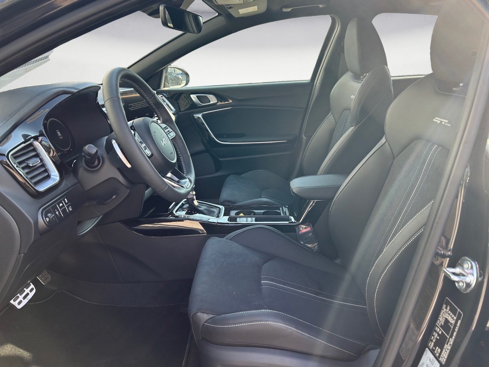 Kia - Xceed 1.5 GT-Line LEDER