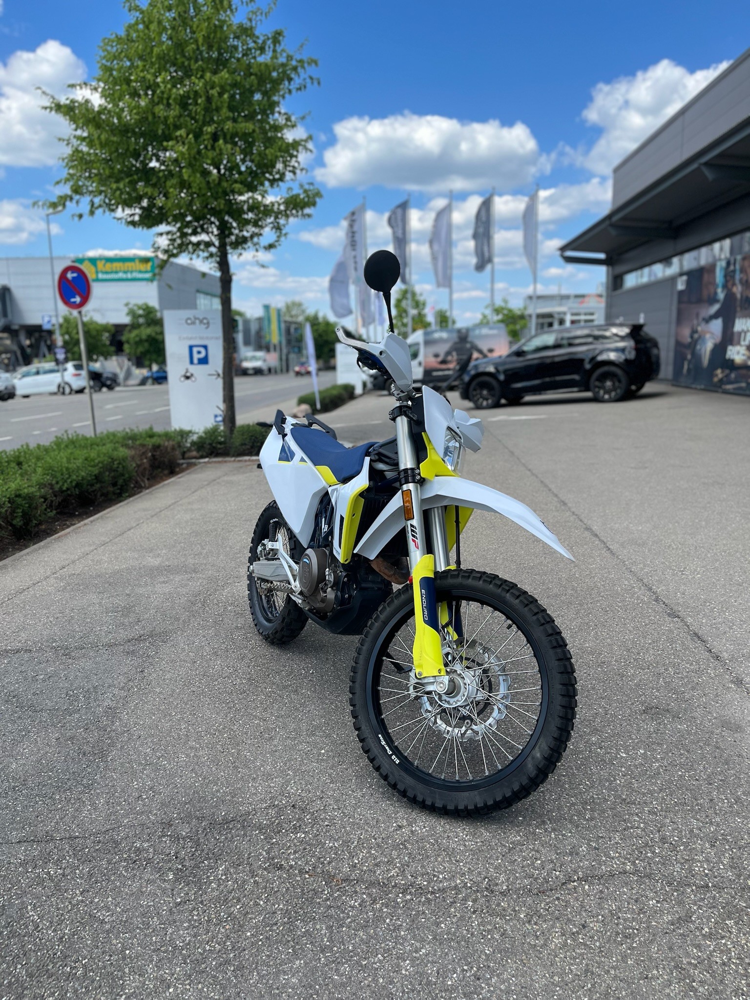 Andere - 701 Enduro