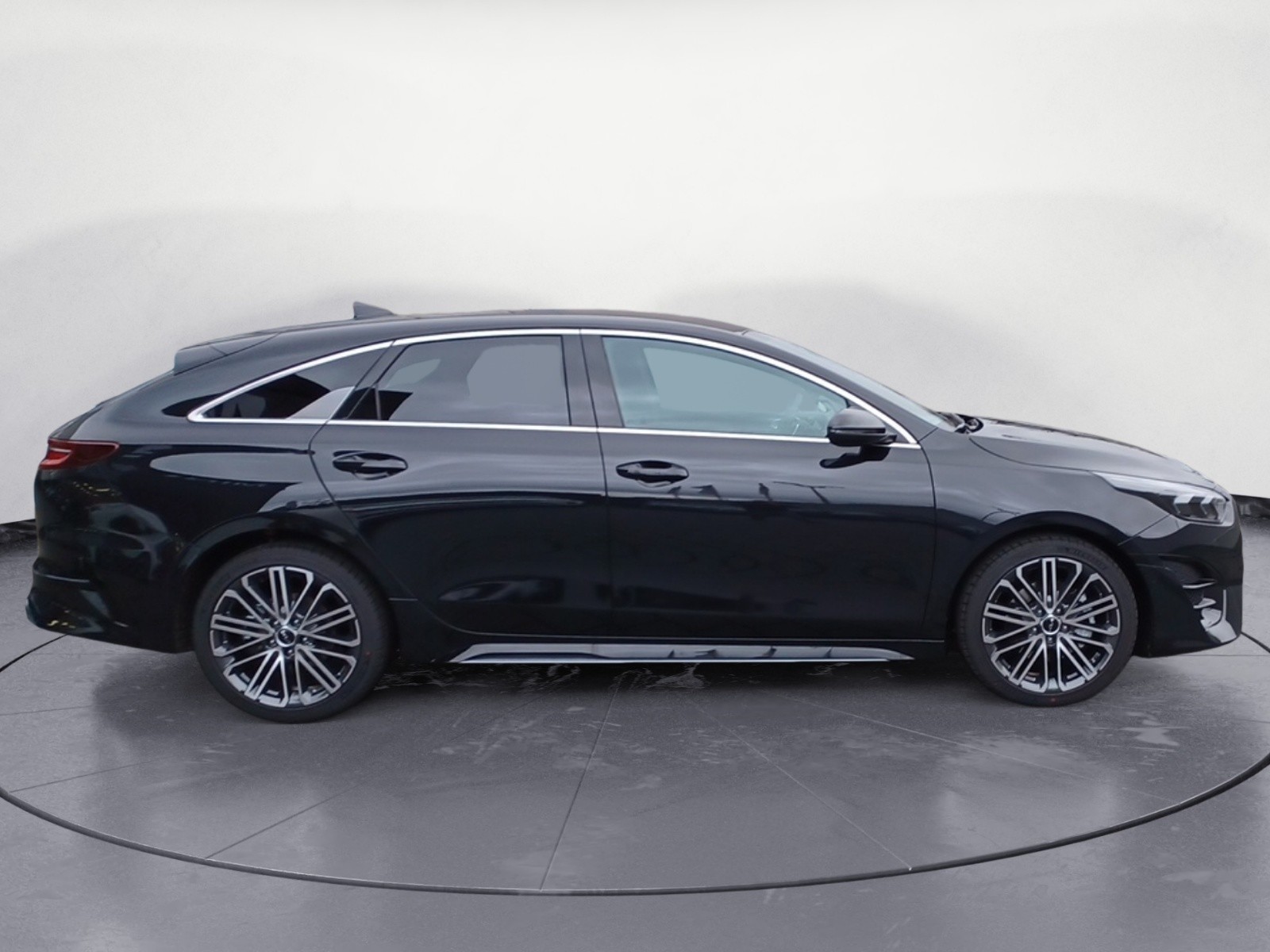 Kia - ProCeed 1.5 T-GDI DCT GT-line