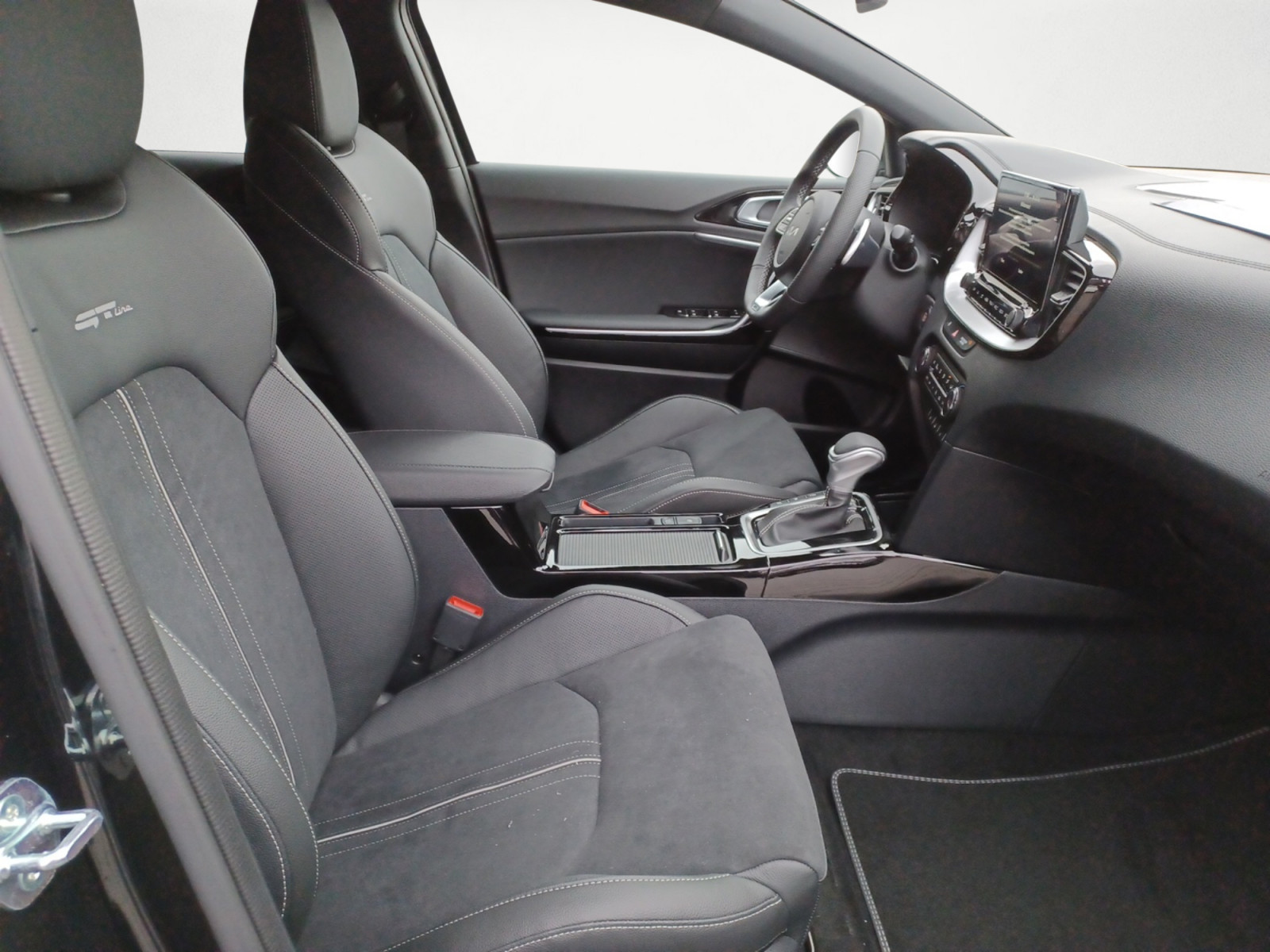 Kia - ProCeed 1.5 T-GDI DCT GT-line