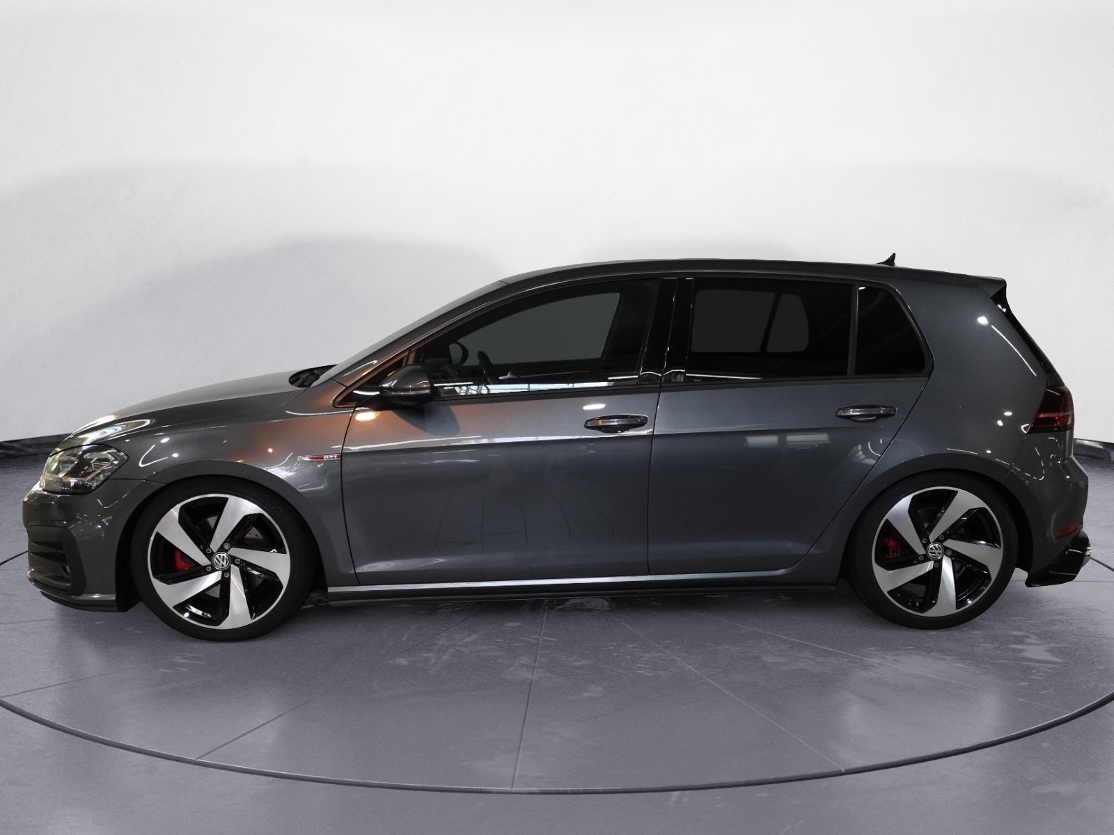 Volkswagen - Volkswagen Golf GTI