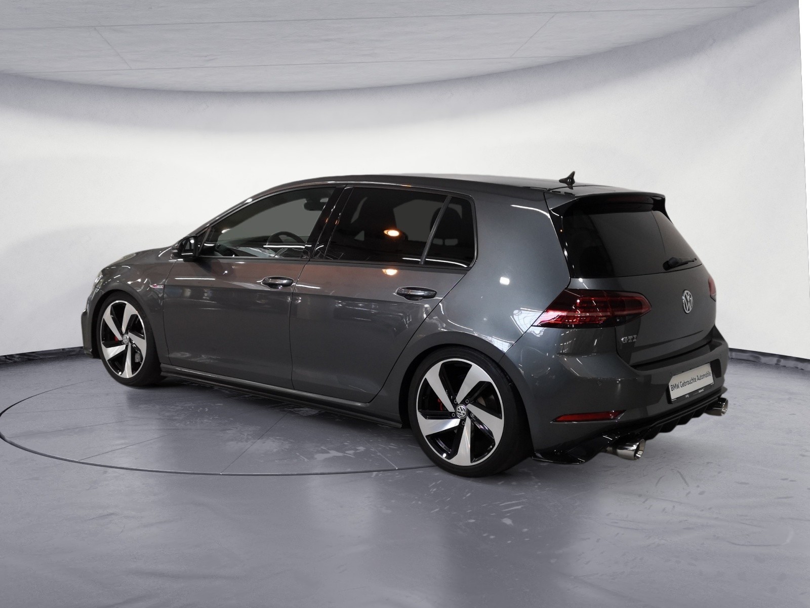 Volkswagen - Volkswagen Golf GTI