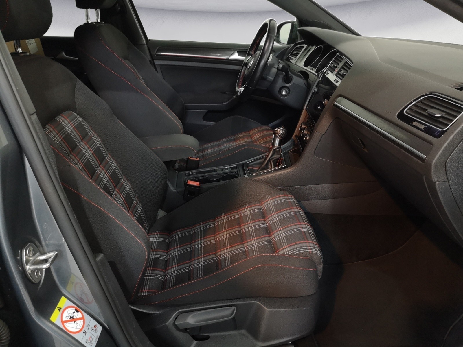 Volkswagen - Volkswagen Golf GTI
