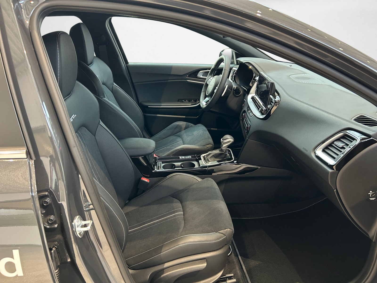 Kia - cee´d / Ceed 1.5 GT-Line DCT TEC/18Z/