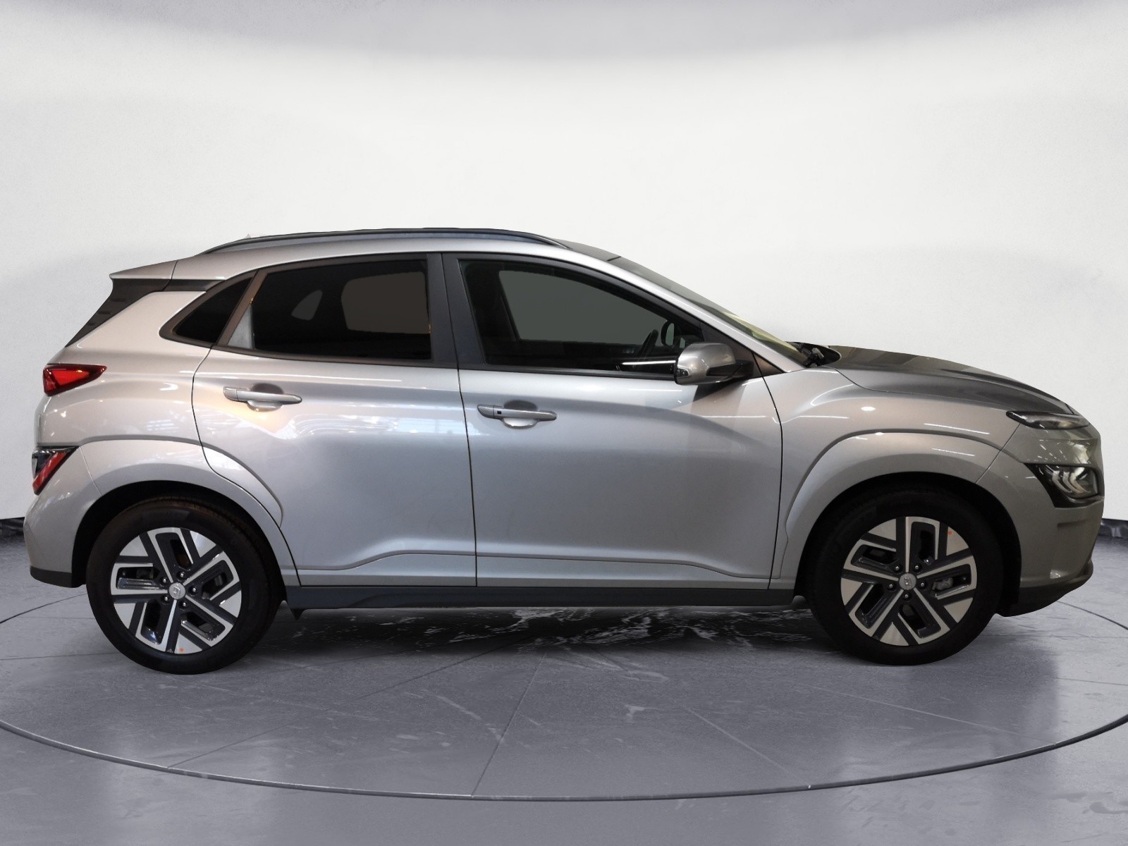 Hyundai - Kona EV