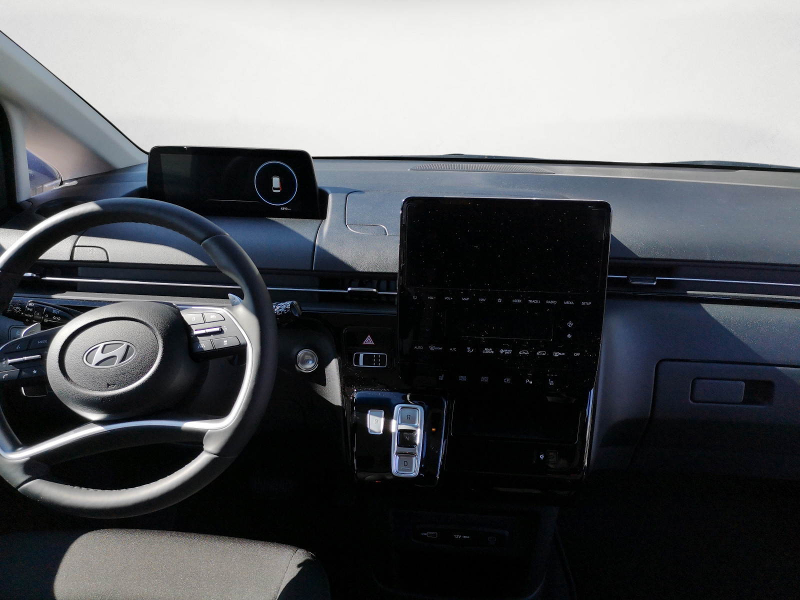 Hyundai - STARIA Hybrid 9-Sitzer HEV