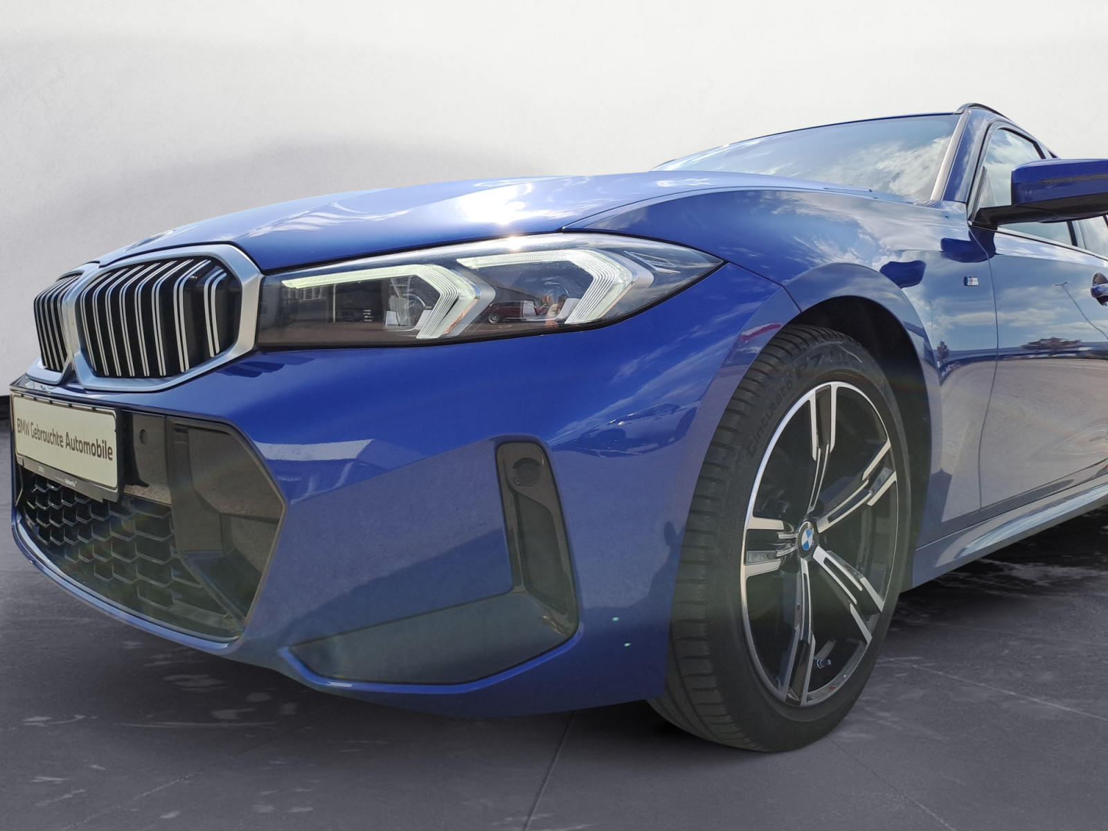 BMW - 318d Touring Auto