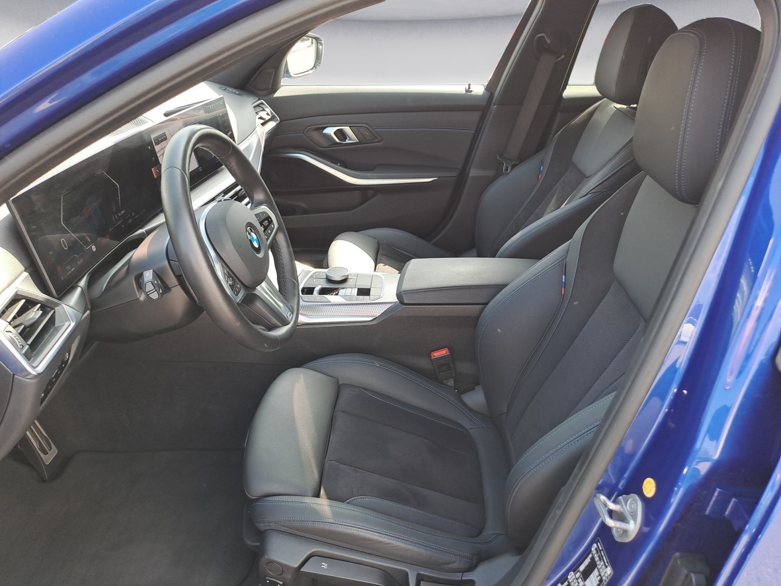 BMW - 318d Touring Auto