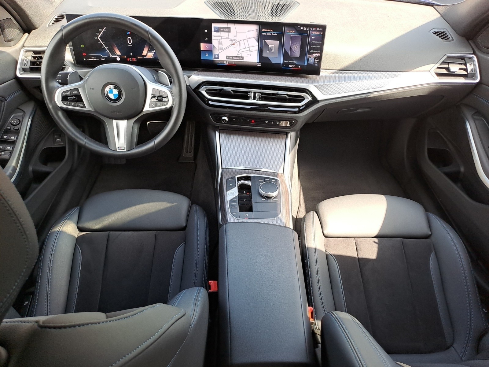 BMW - 318d Touring Auto
