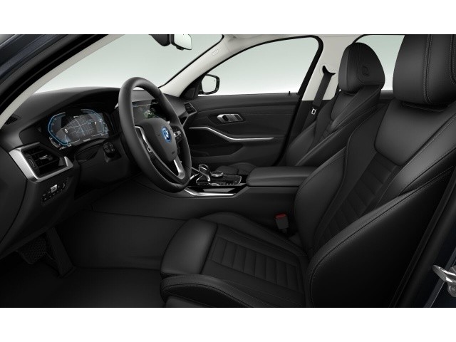 BMW - 330e Touring Sport Line Automatic