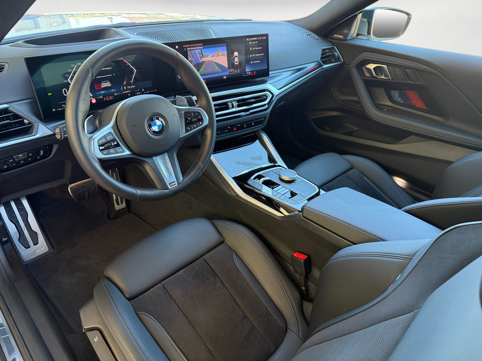 BMW - M240i xDrive Coupe
