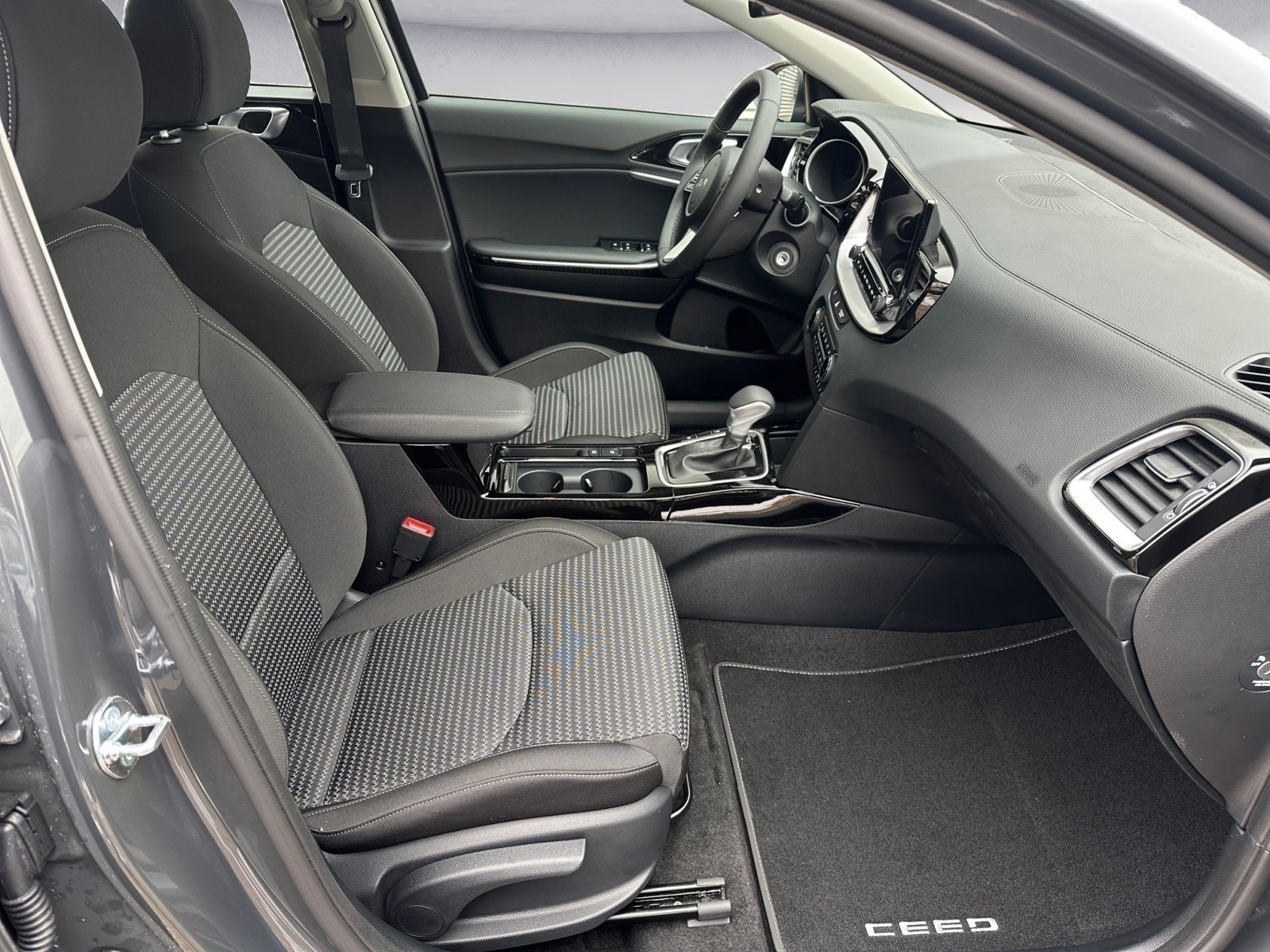 Kia - Ceed Sportswagon 1.0 T-GDI MHEV DCT Nightline