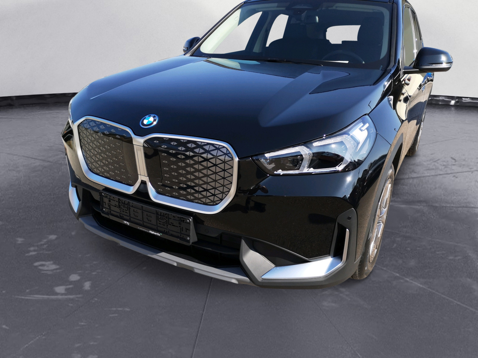 BMW - iX1 xDrive30