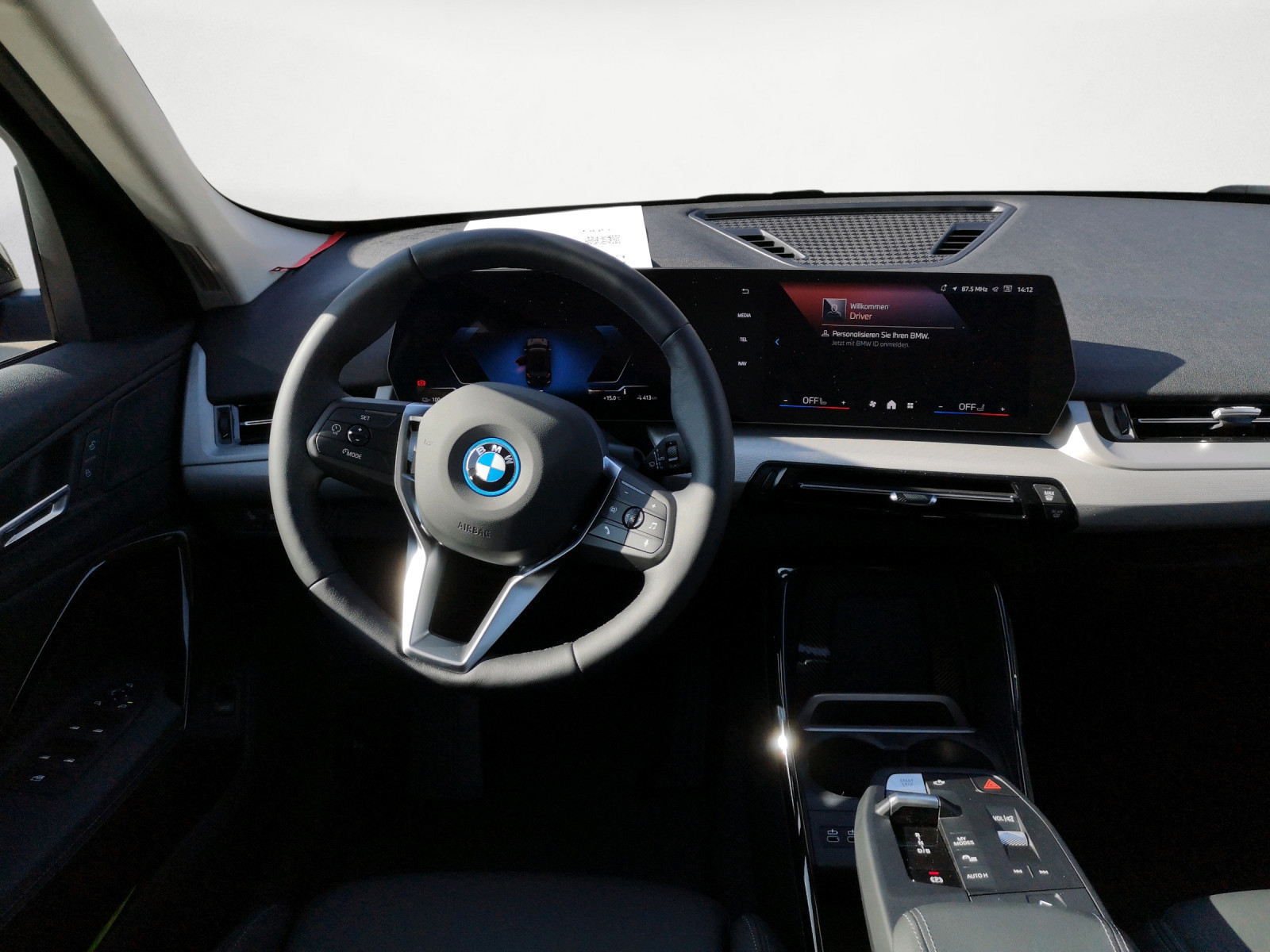 BMW - iX1 xDrive30