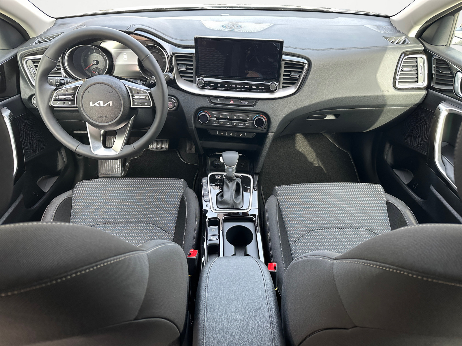 Kia - cee´d / Ceed 1.5 T-GDI Ultimate Edition