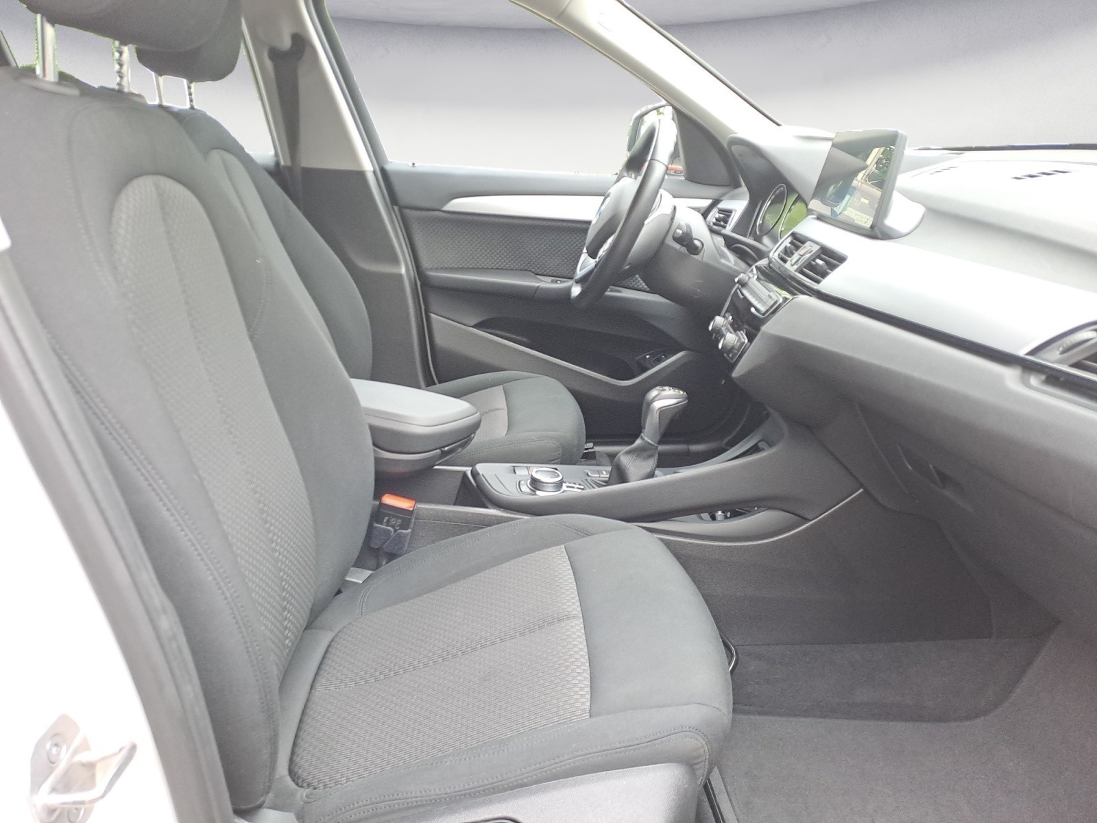 BMW - X1 xDrive25e Advantage