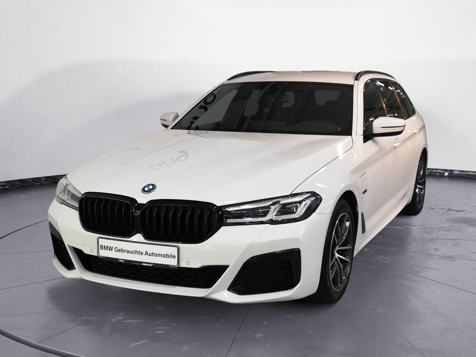 BMW - 530e xDrive Touring
