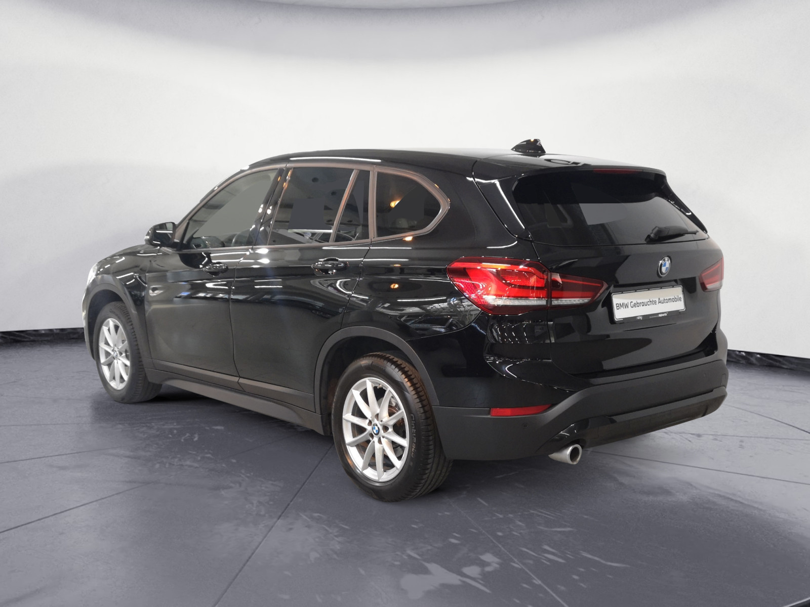 BMW - X1 sDrive18i Advantage