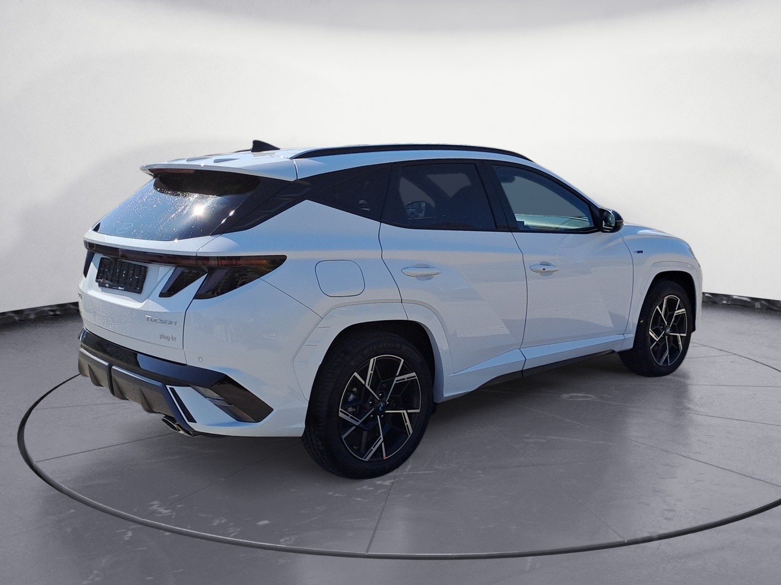 Hyundai - TUCSON PHEV 4WD DCT