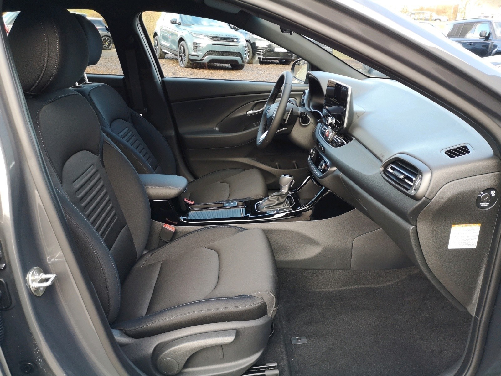 Hyundai - i30 1.5 T-GDI Hybrid Advantage