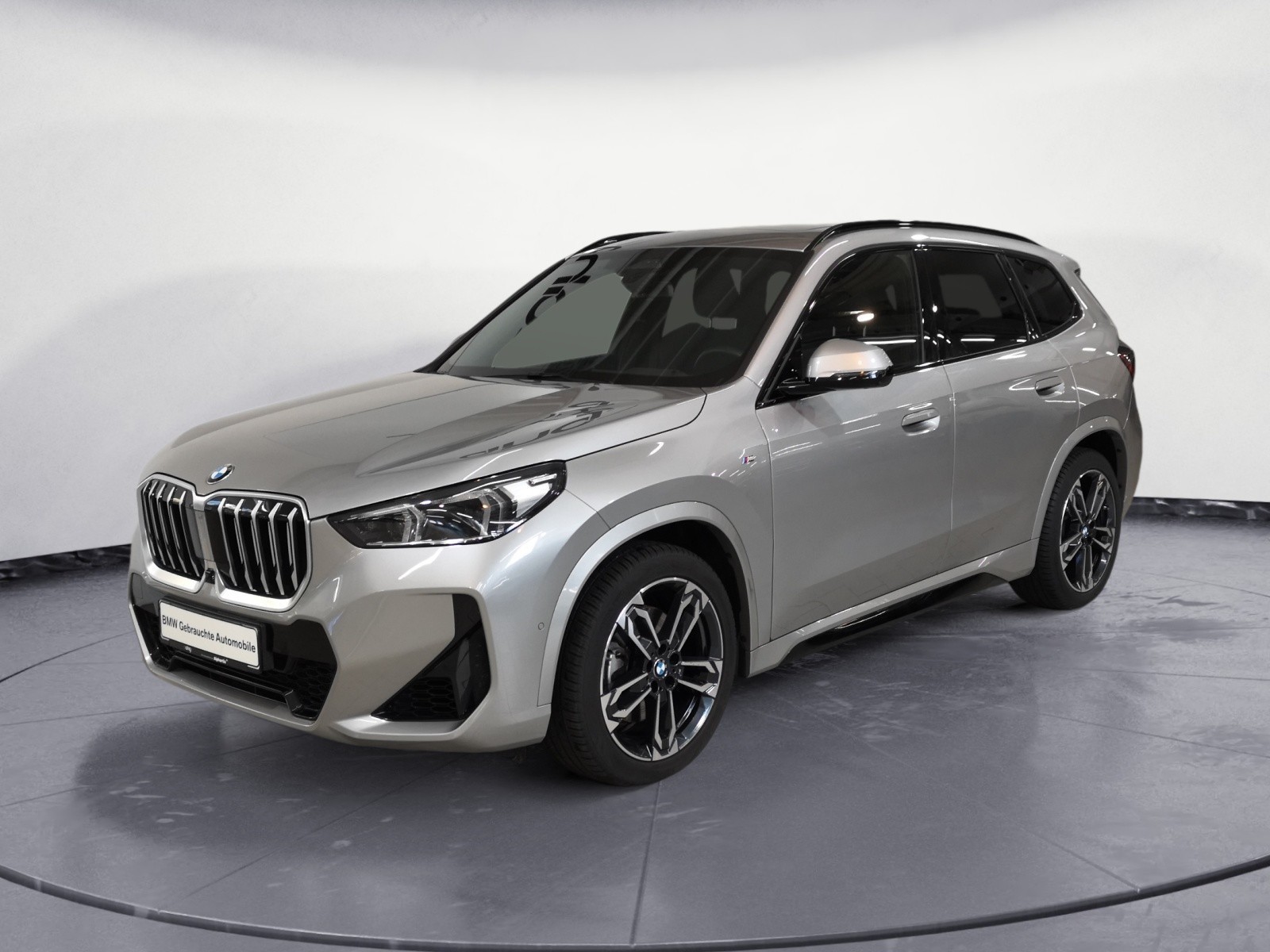 BMW - X1 xDrive23i Steptronic