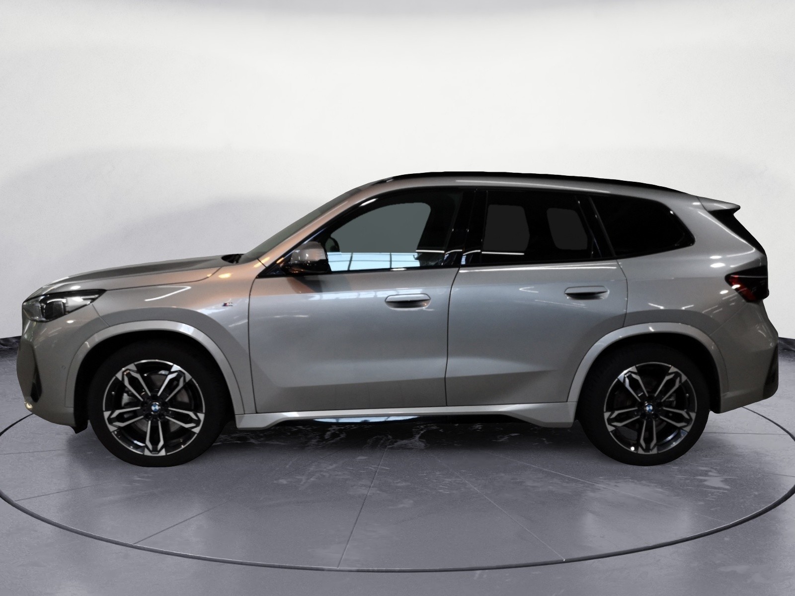 BMW - X1 xDrive23i Steptronic