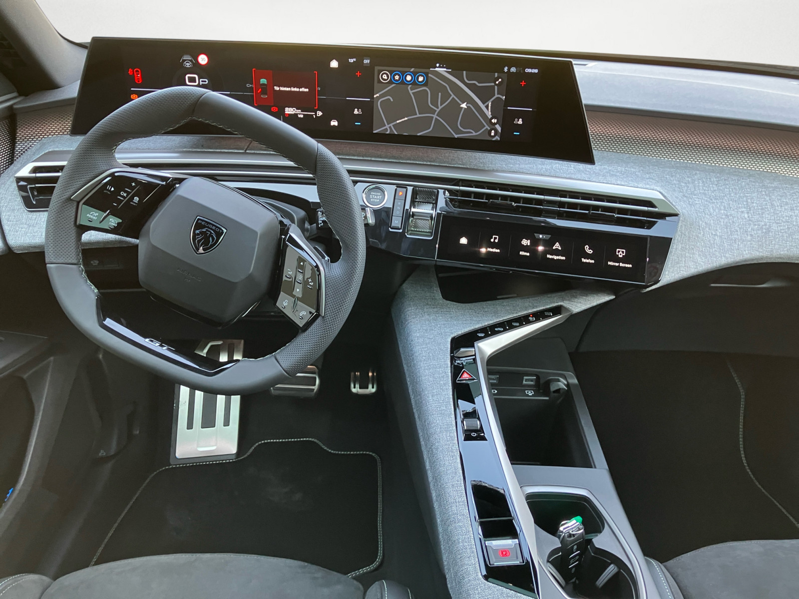 Peugeot - 3008 Plug-In Hybrid 195 e-DSC7 GT