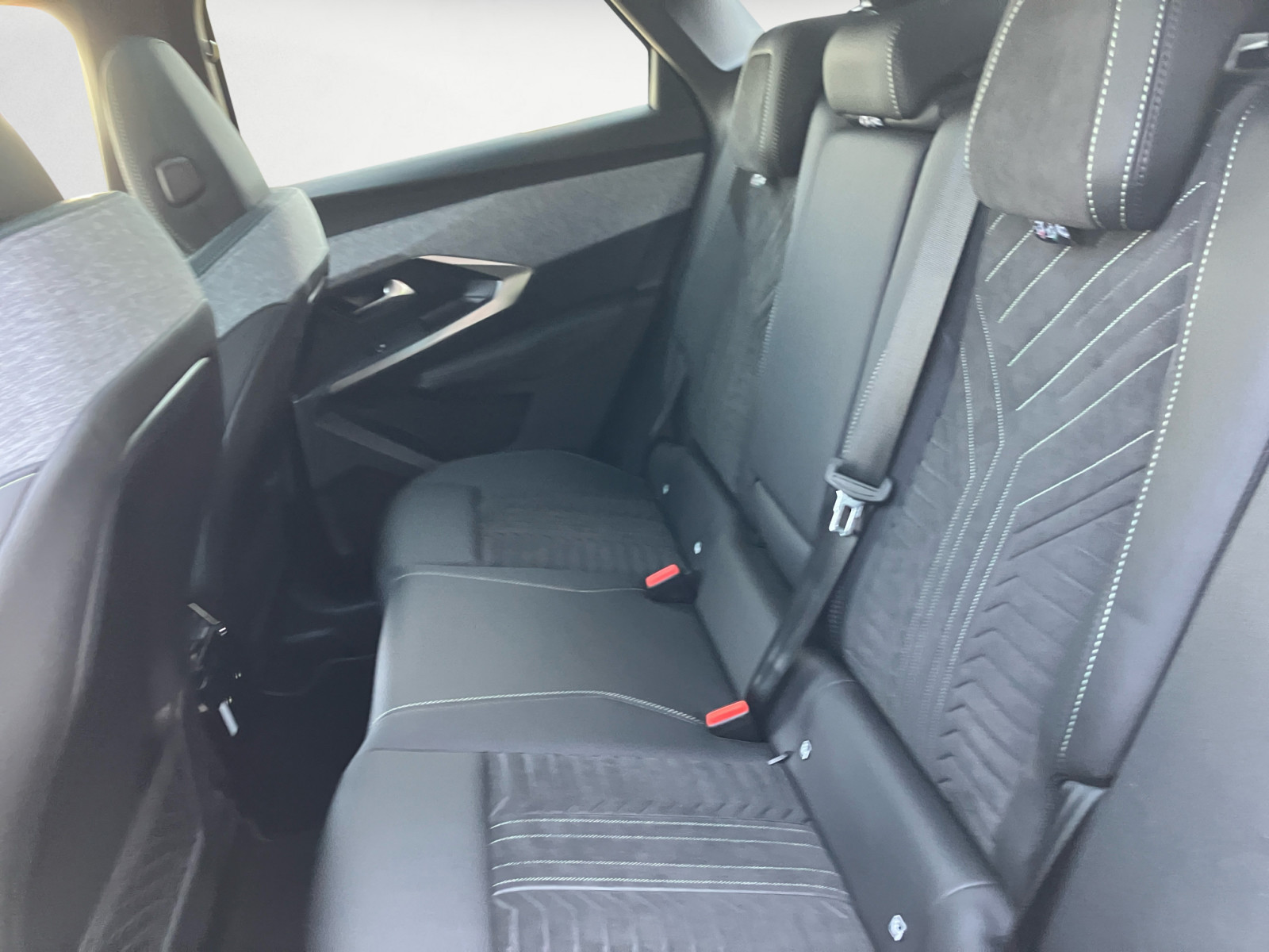 Peugeot - 3008 Plug-In Hybrid 195 e-DSC7 GT