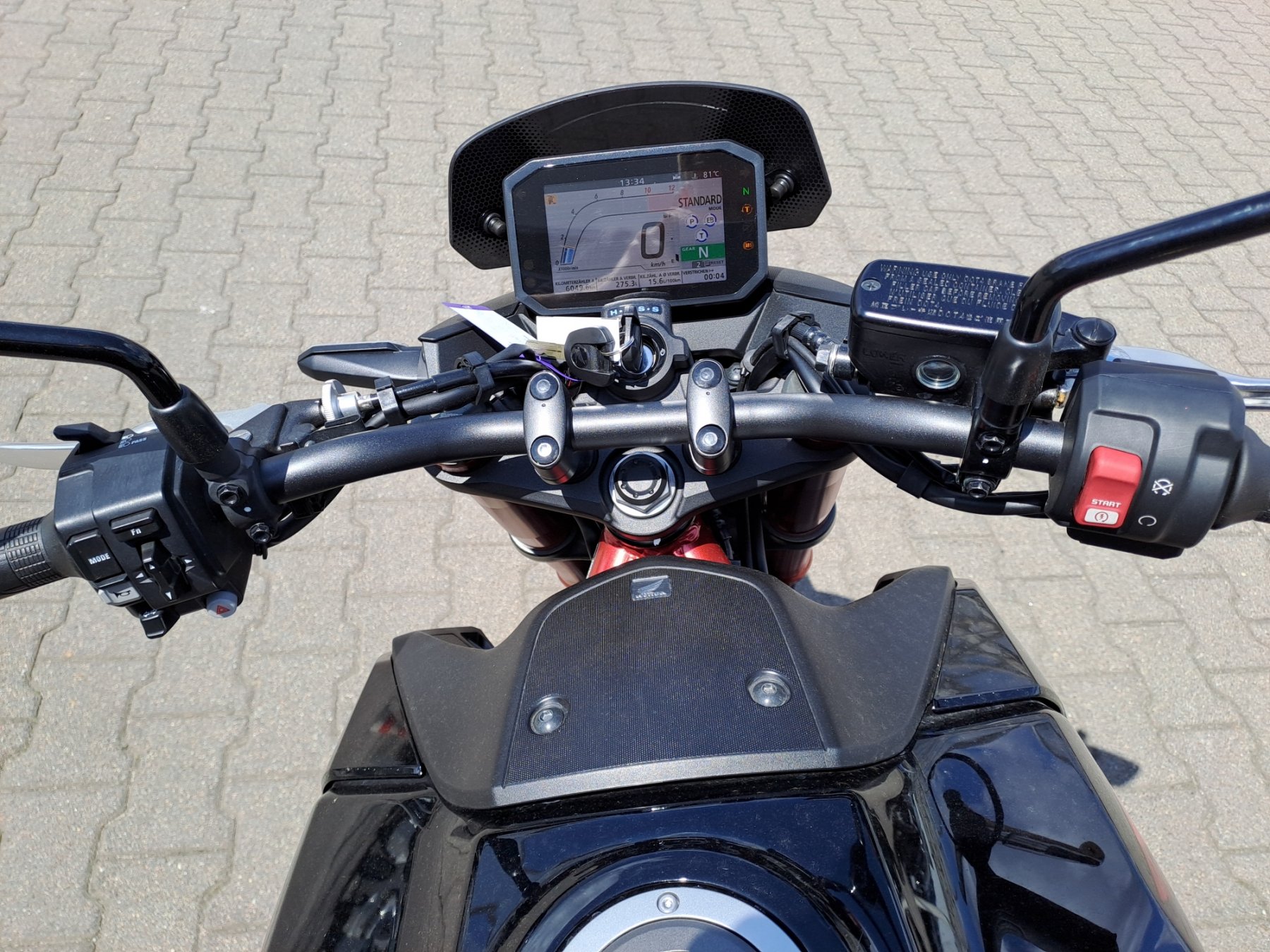Honda - CB 750 Hornet