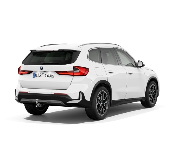 BMW - X1 xDrive23i Steptronic