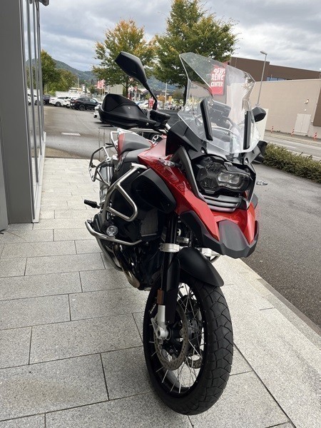 BMW Motorrad - R 1200 GS Adventure
