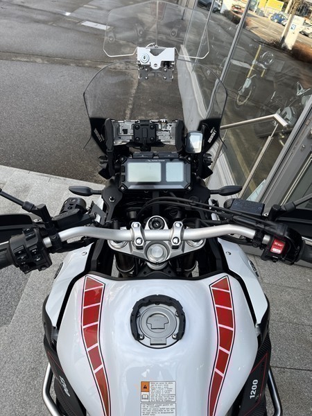 Yamaha - Super Tenere World Crosser mit 1 Jahr Gewährl.