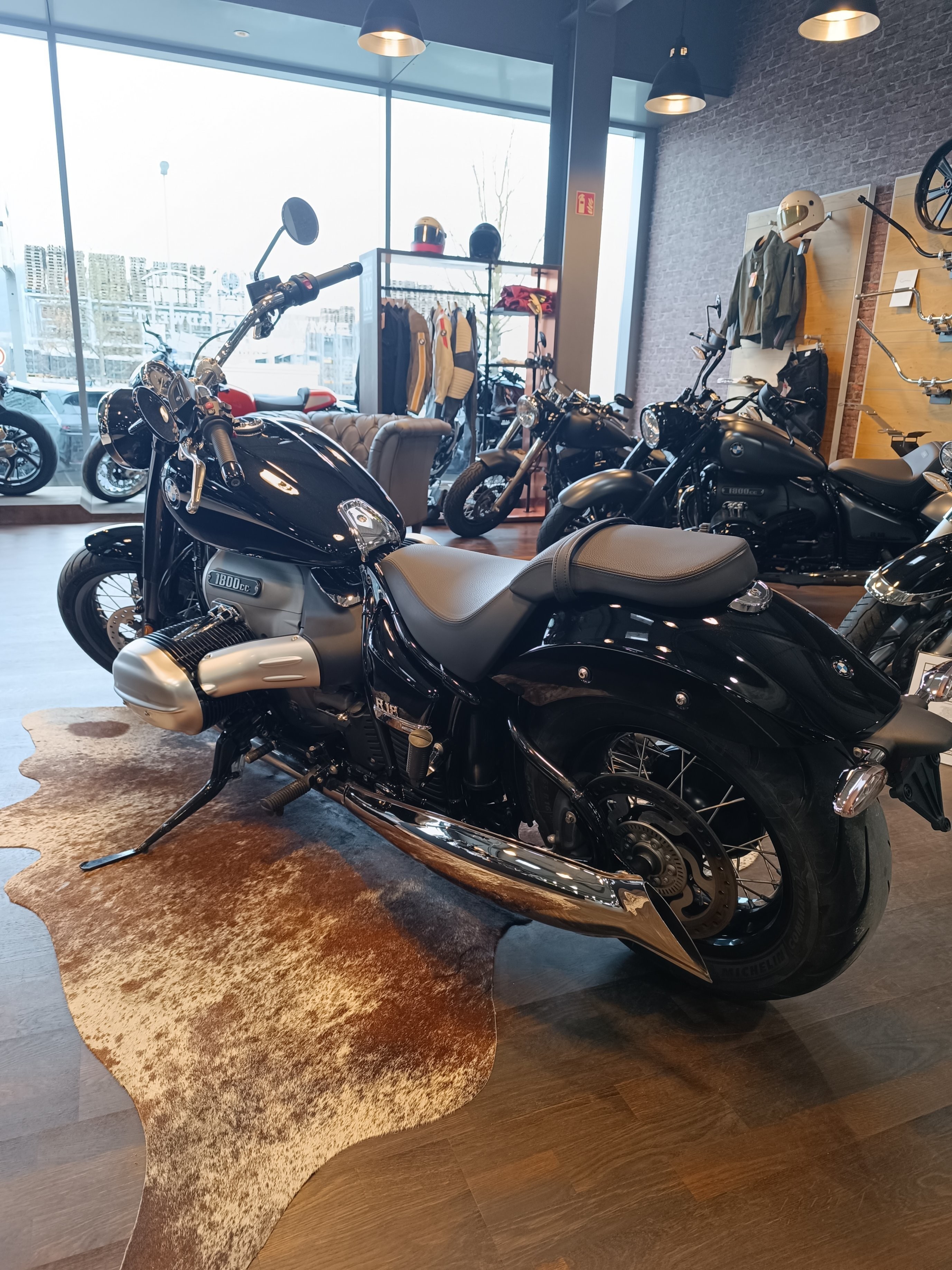 BMW Motorrad - R 18 mit Werksgarantie bis 2027