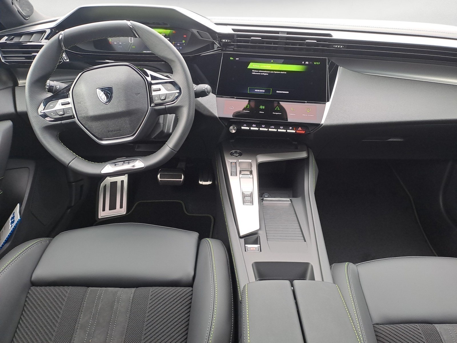 Peugeot - 408 PureTech 130 EAT8 GT