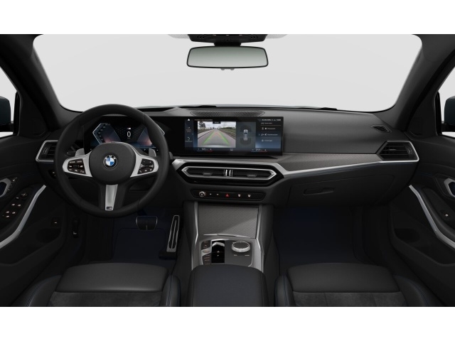 BMW - 330i Touring Automatic