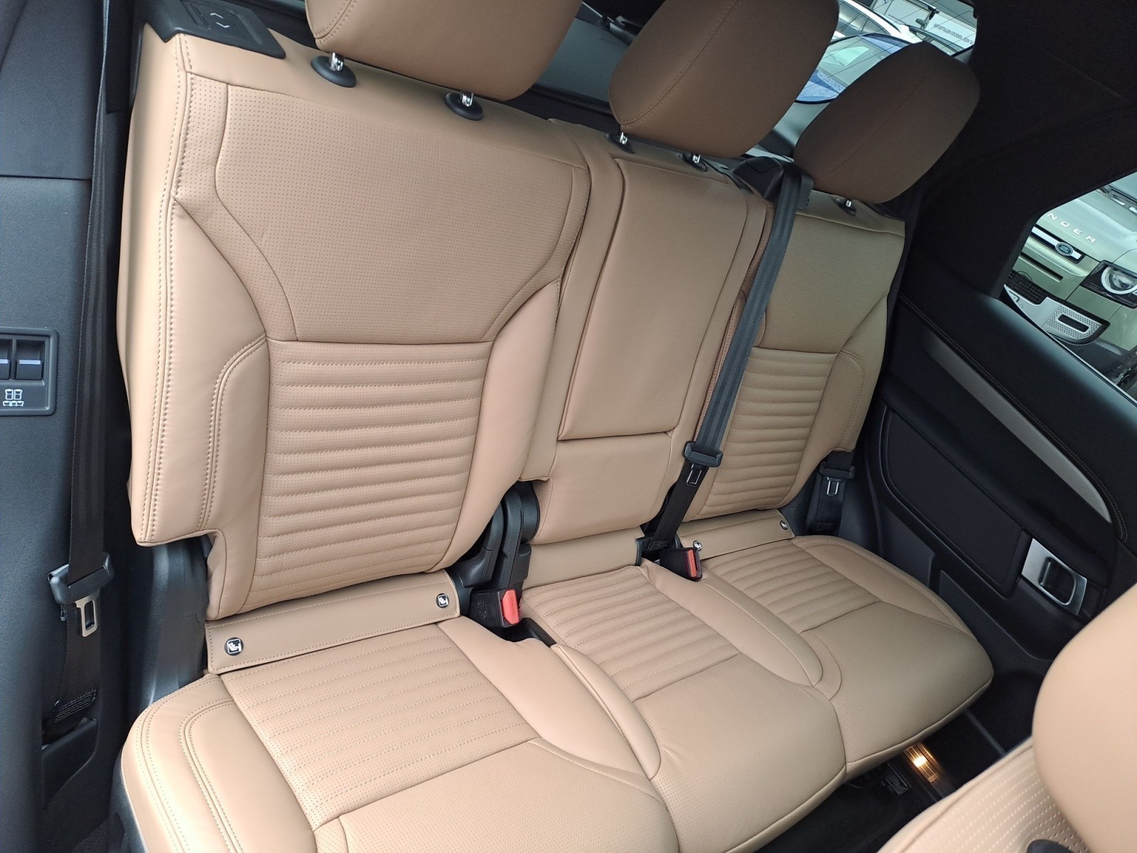 Land Rover - Discovery D350 DYNAMIC HSE HSE Automatik