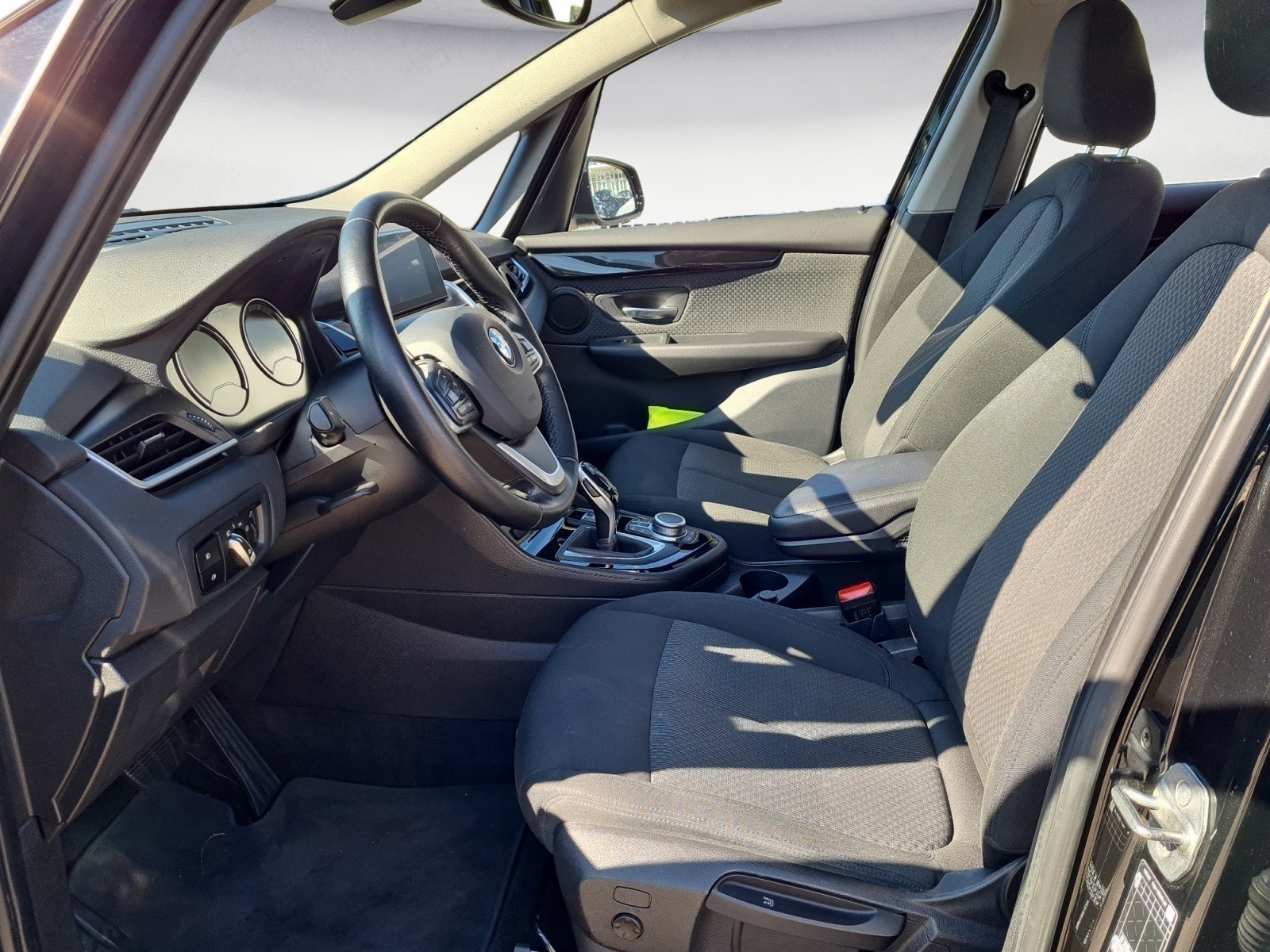 BMW - 218d Gran Tourer Advantage