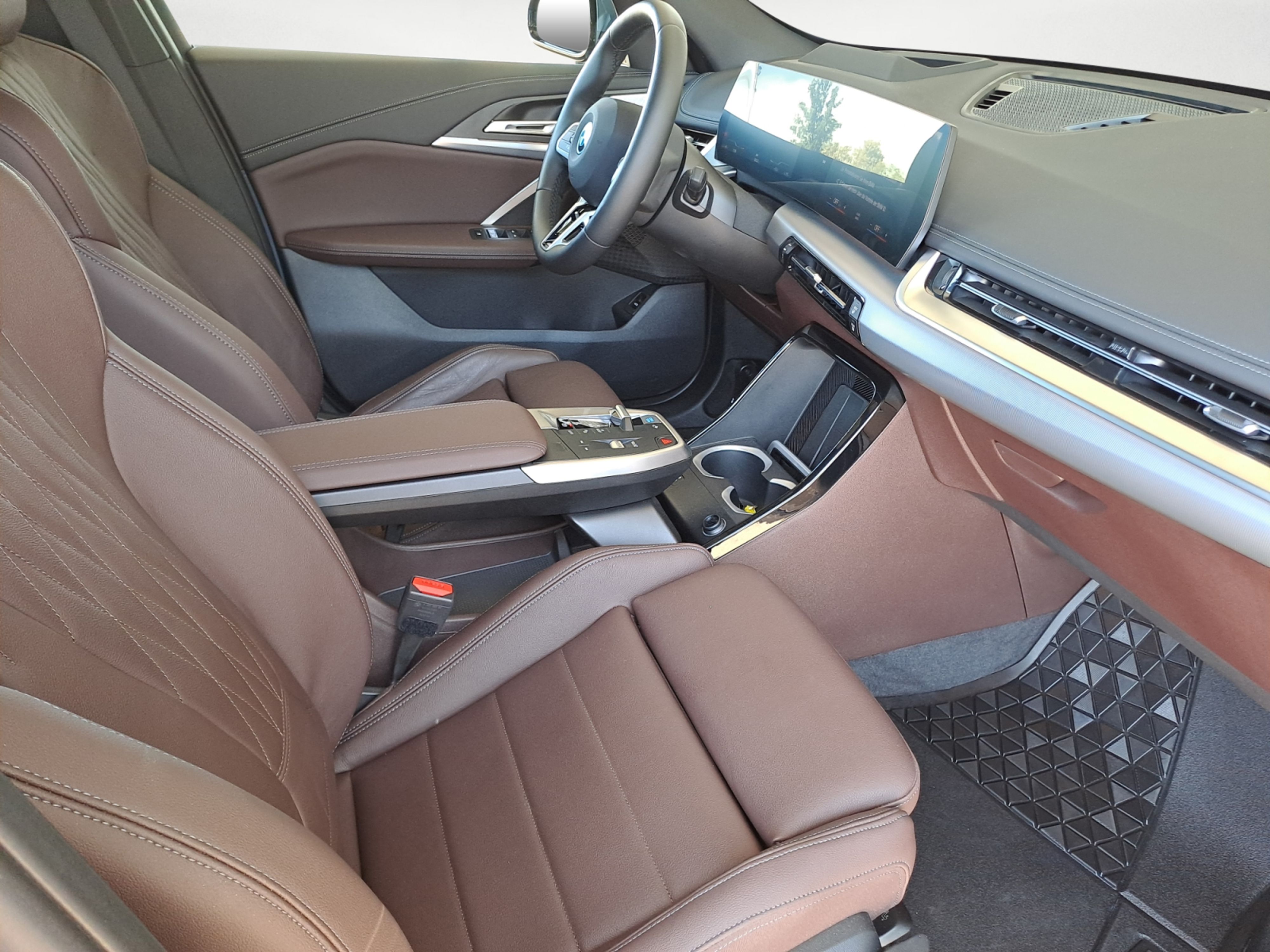 BMW - iX1 xDrive30