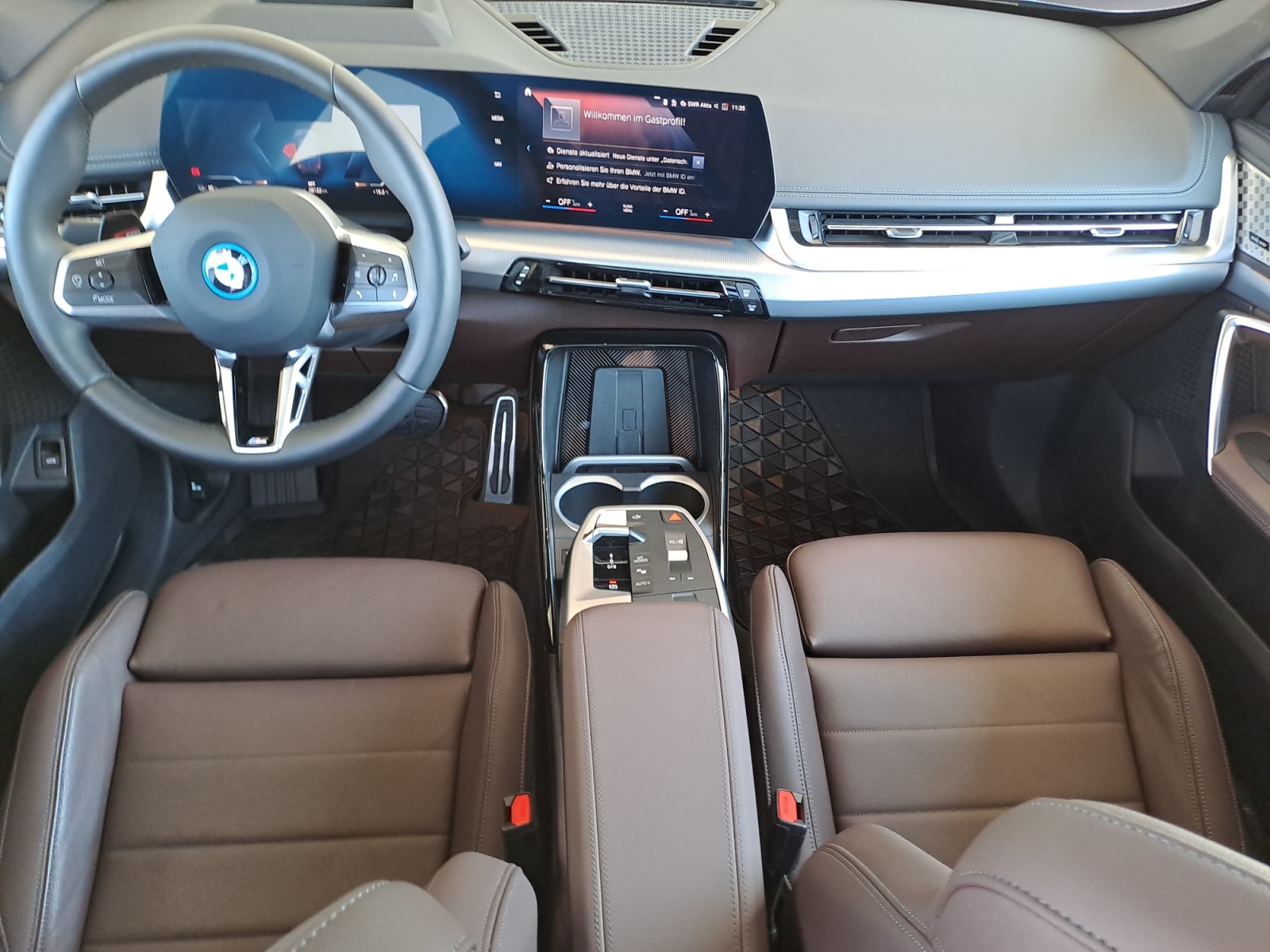 BMW - iX1 xDrive30