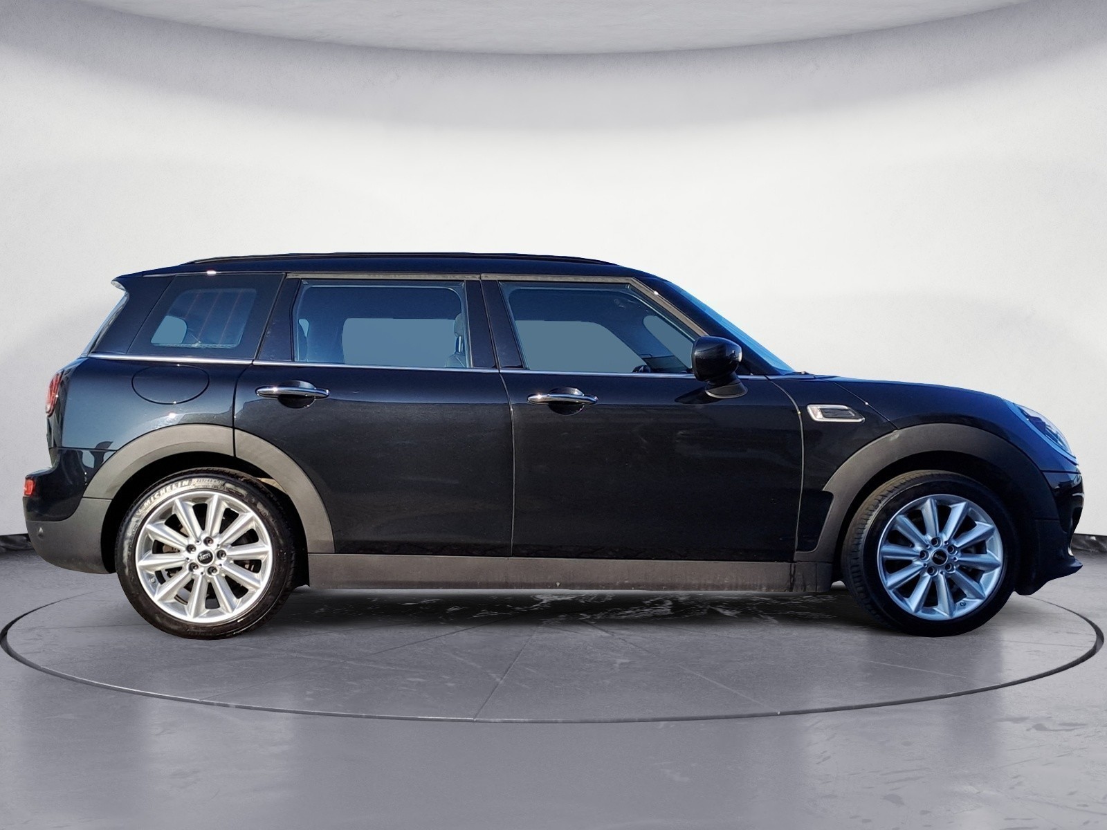 MINI - Clubman One