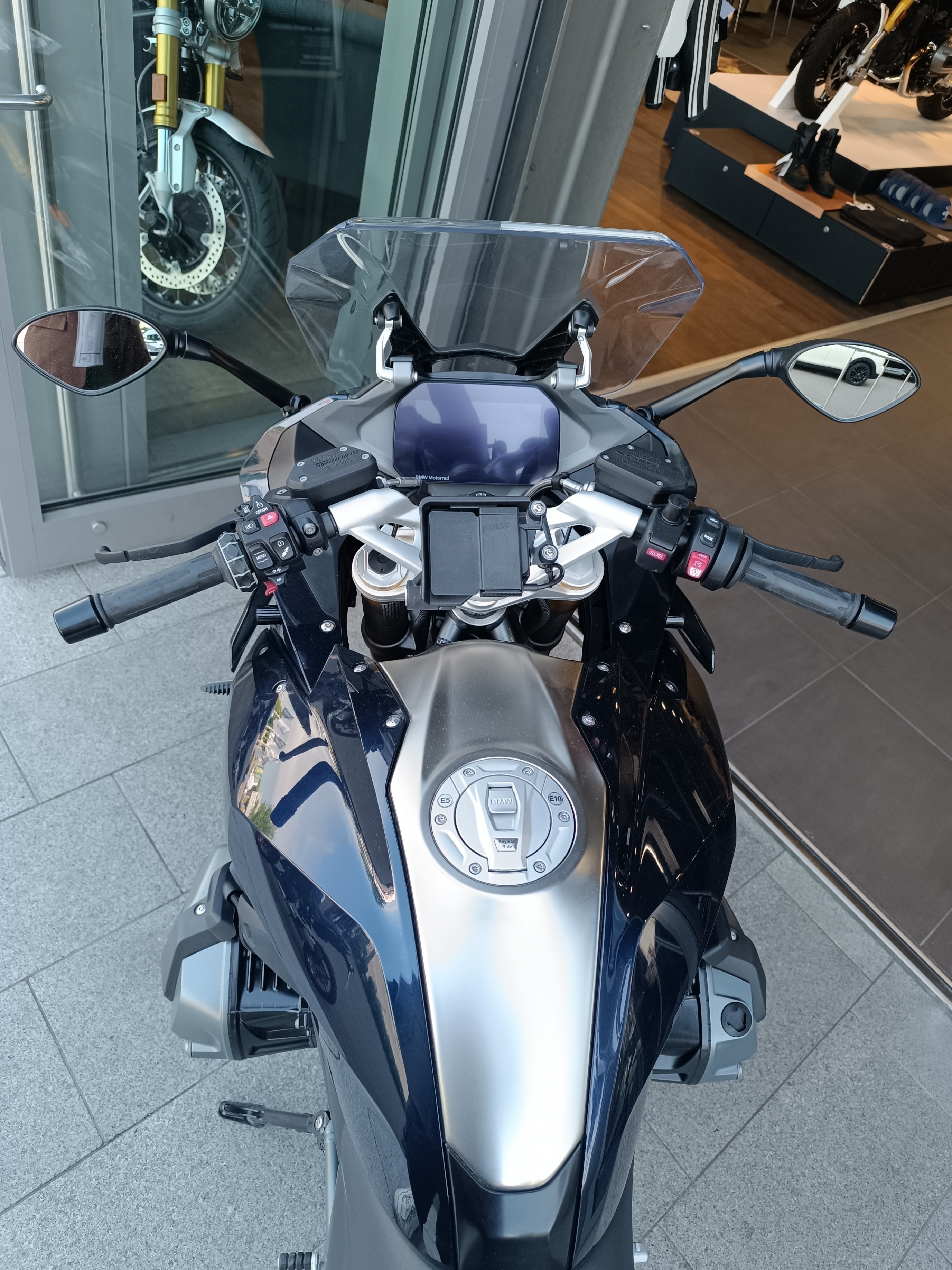 BMW Motorrad - R 1250 RS mit 1 Jahr Gewährleistung