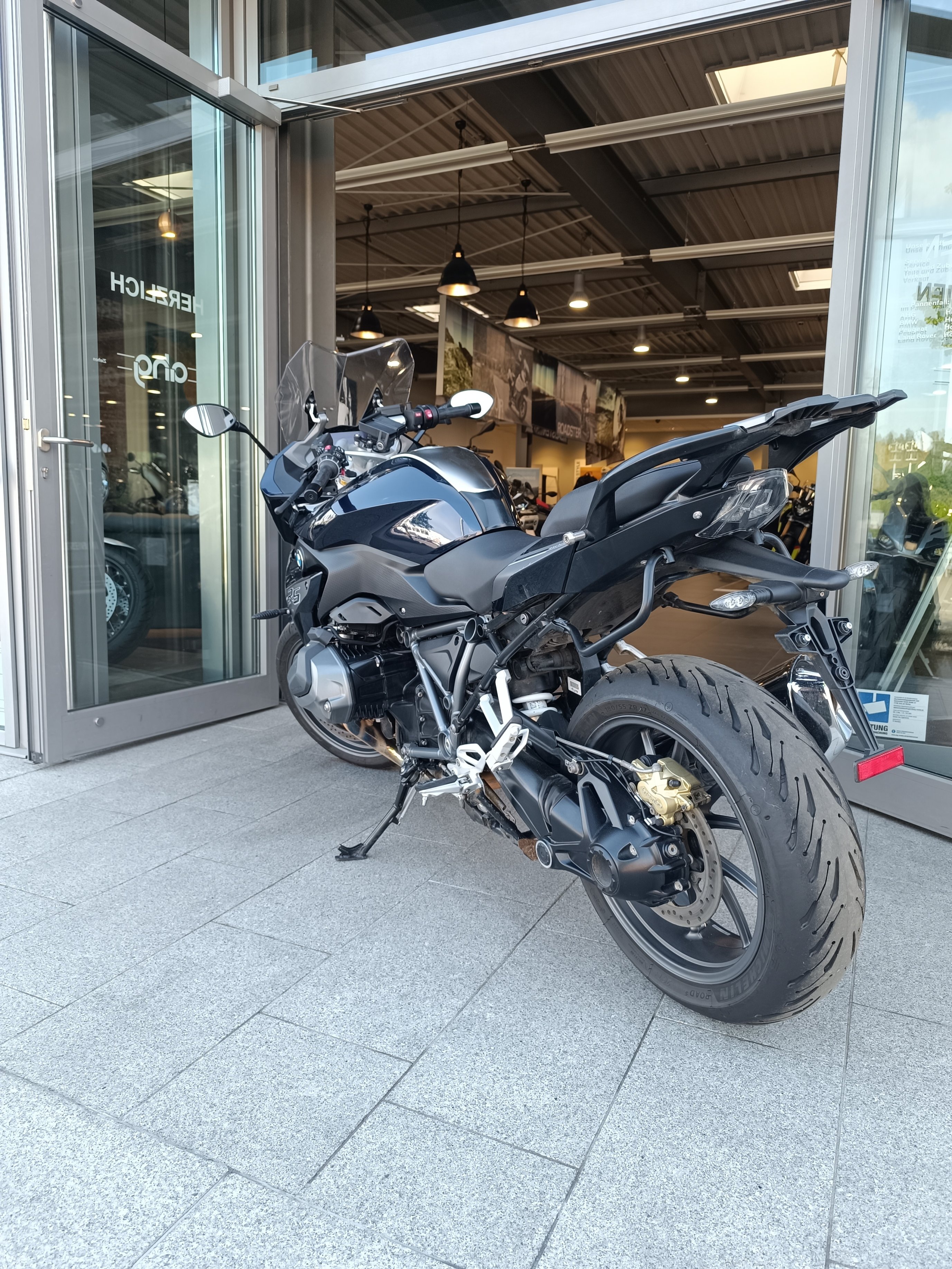 BMW Motorrad - R 1250 RS mit 1 Jahr Gewährleistung