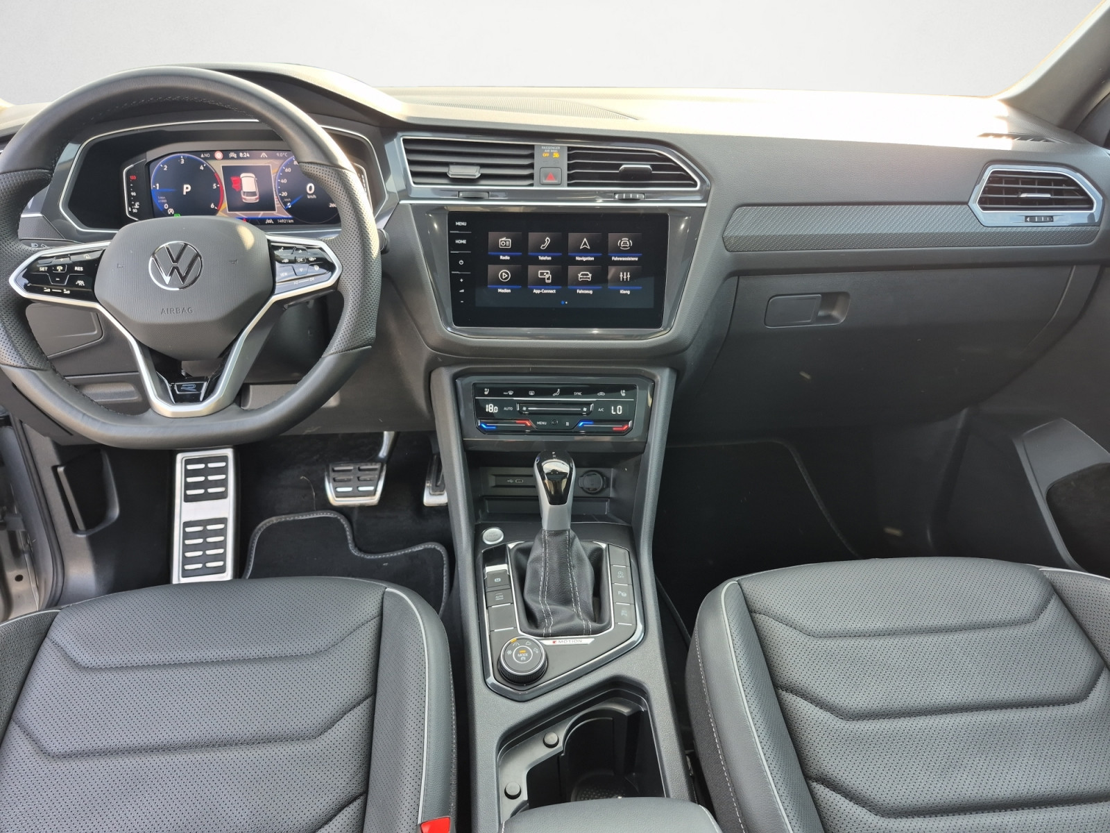 Volkswagen - Tiguan Allspace R-Line 2,0TDI SCR 4M DSG